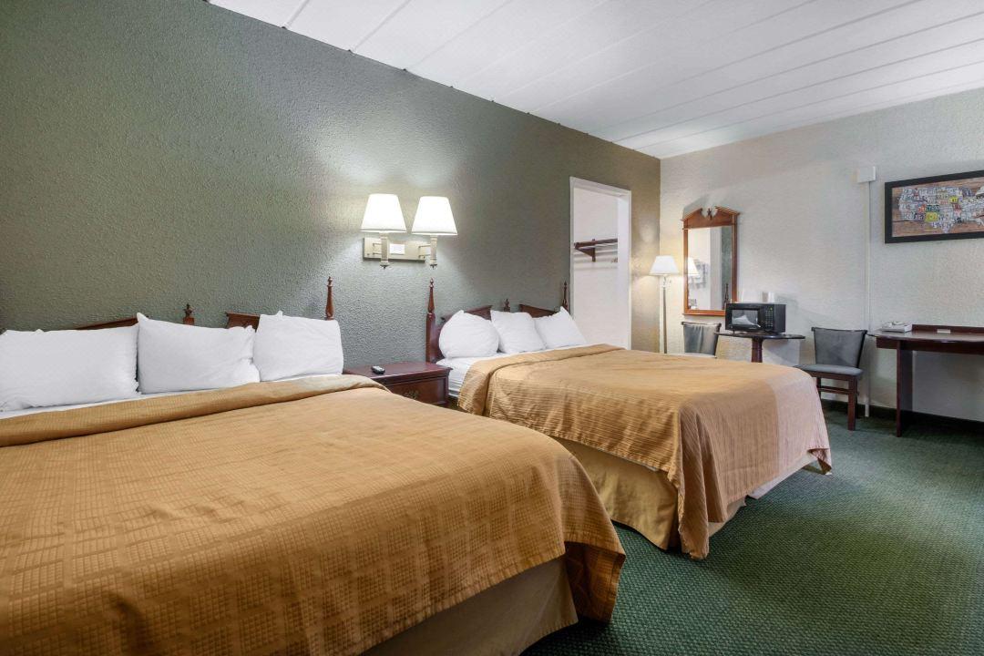 Econo Lodge Inn & Suites Висконсин Делс Экстерьер фото