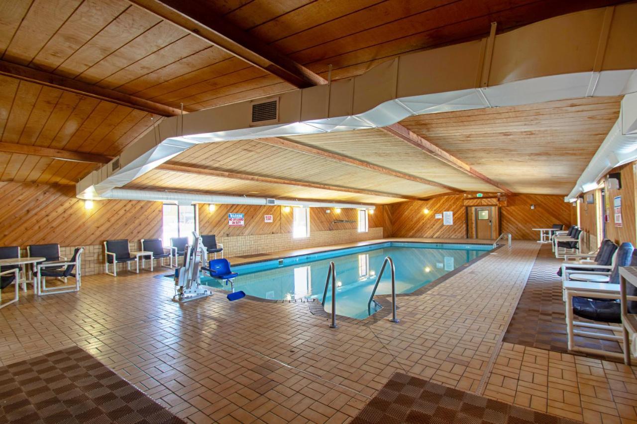 Econo Lodge Inn & Suites Висконсин Делс Экстерьер фото