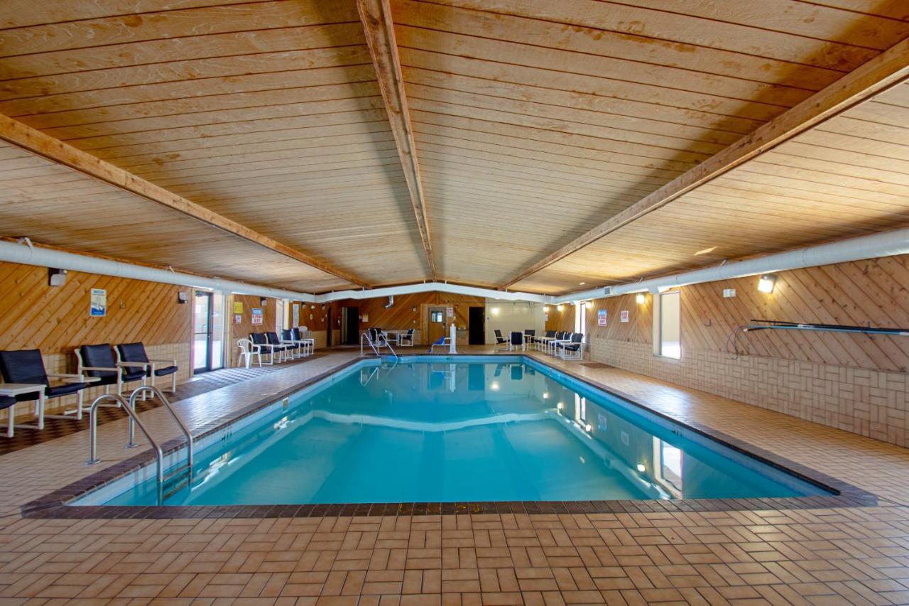 Econo Lodge Inn & Suites Висконсин Делс Экстерьер фото
