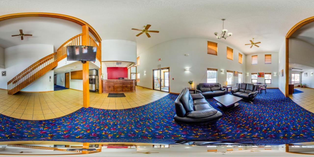 Econo Lodge Inn & Suites Висконсин Делс Экстерьер фото